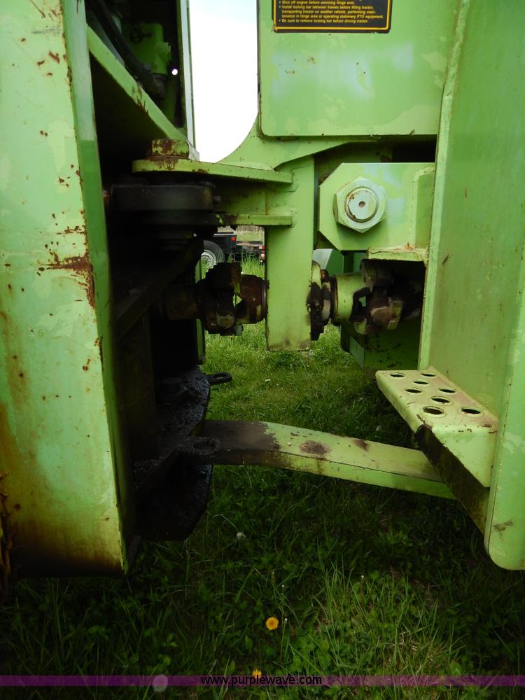 image for item H3430 1981 Steiger Panther III PTA325 4WD tractor