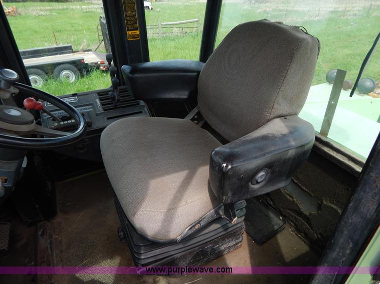 image for item H3430 1981 Steiger Panther III PTA325 4WD tractor