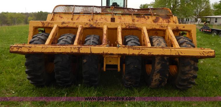 image for item H3431 1999 Reynolds 17CS pull type scraper