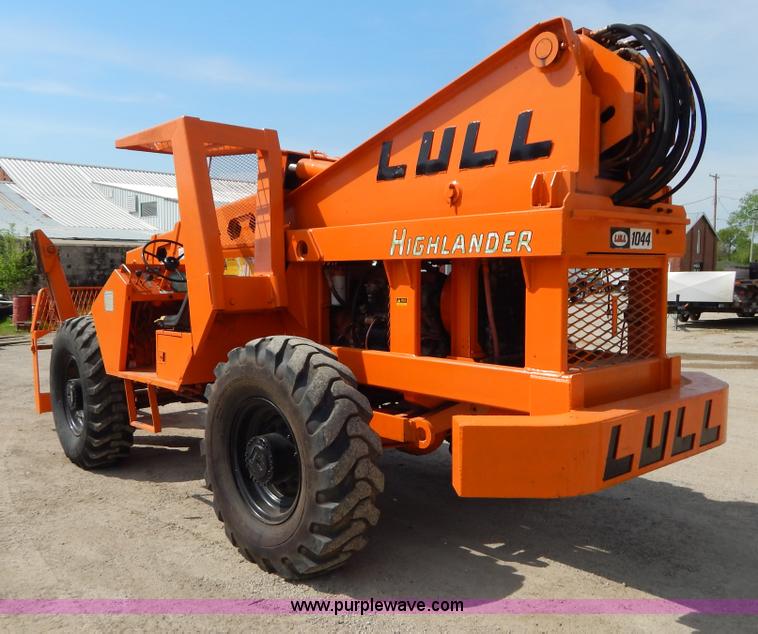image for item H3432 1989 Lull 1044 Highlander telehandler