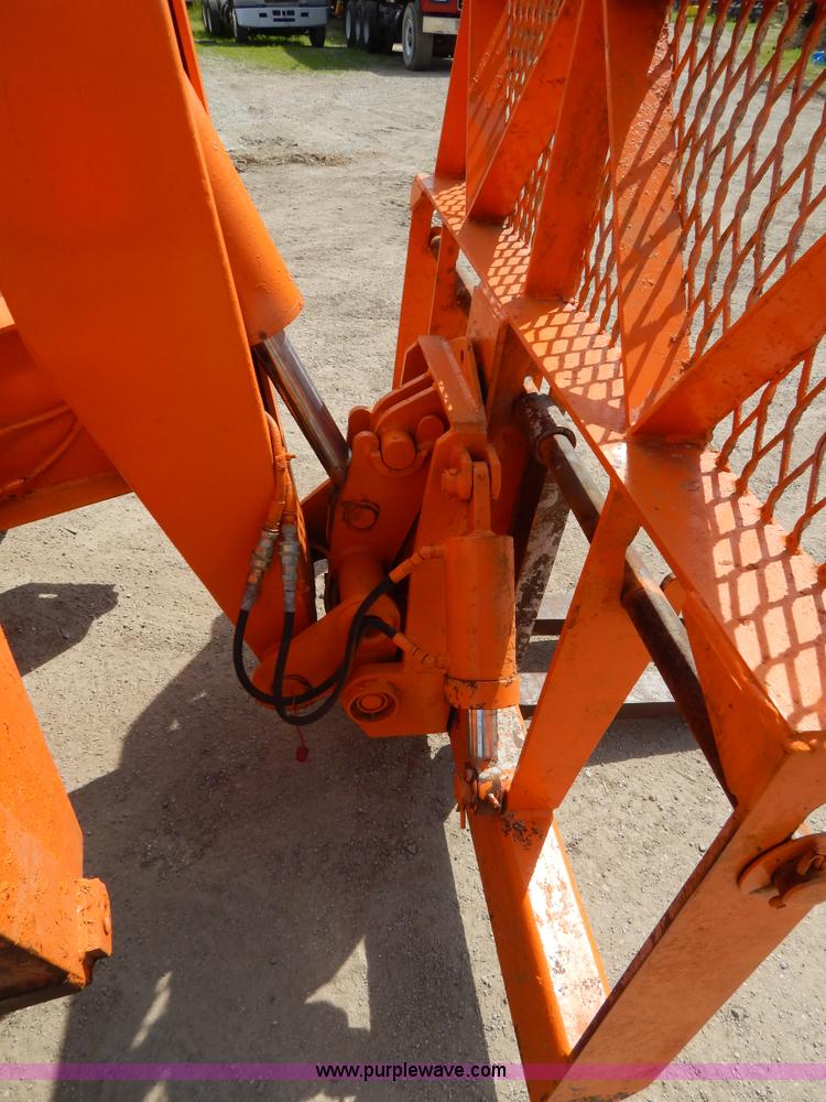 image for item H3432 1989 Lull 1044 Highlander telehandler