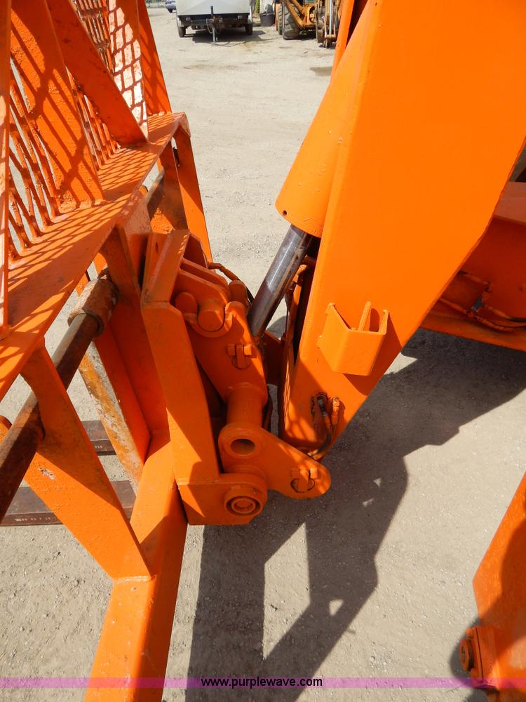 image for item H3432 1989 Lull 1044 Highlander telehandler