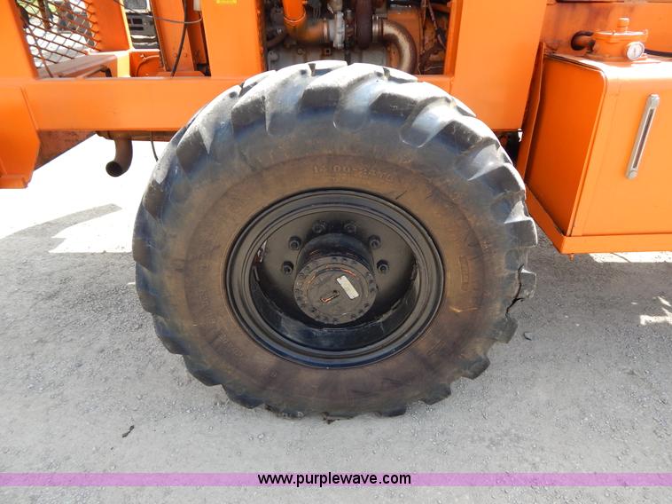 image for item H3432 1989 Lull 1044 Highlander telehandler