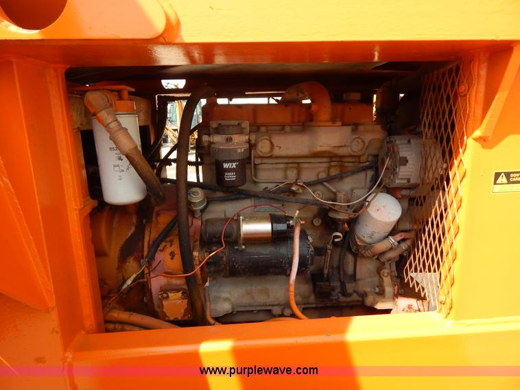 image for item H3432 1989 Lull 1044 Highlander telehandler