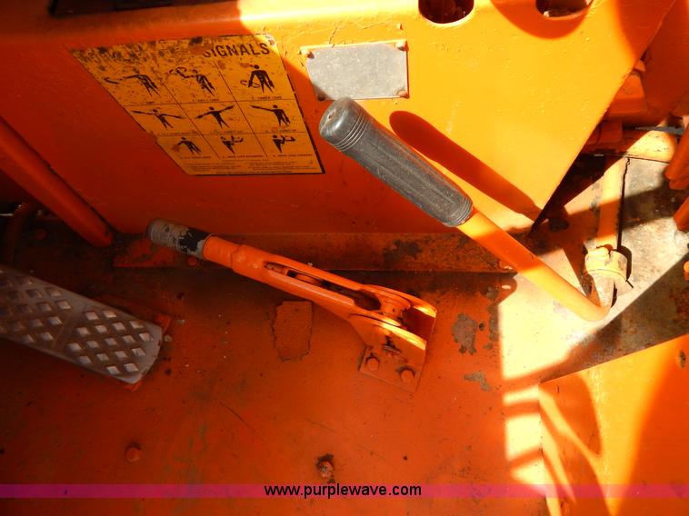 image for item H3432 1989 Lull 1044 Highlander telehandler