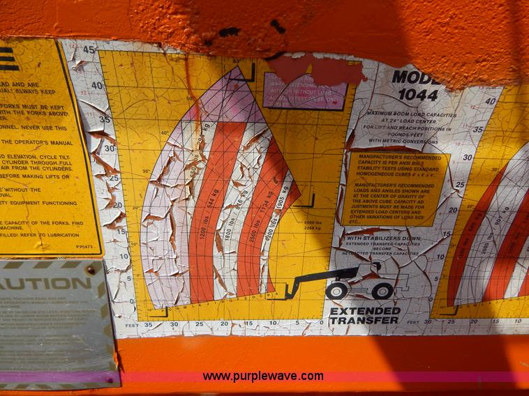 image for item H3432 1989 Lull 1044 Highlander telehandler