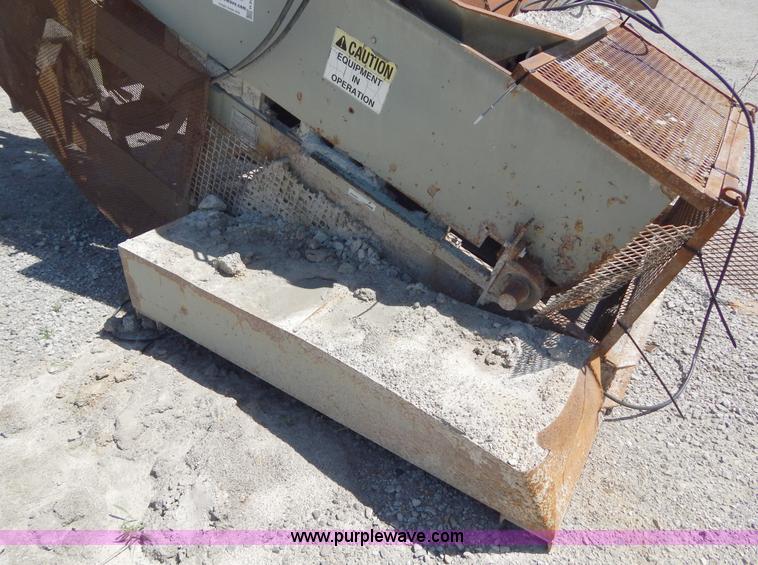 image for item H3435 MRX Duo Vibe 6030 portable screen plant