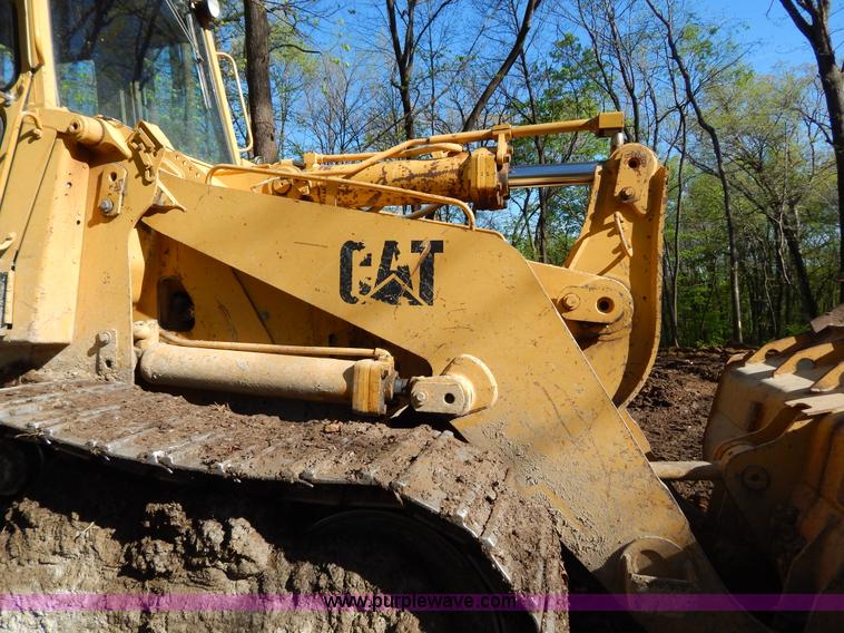 image for item H3436 1988 Caterpillar 963 track loader