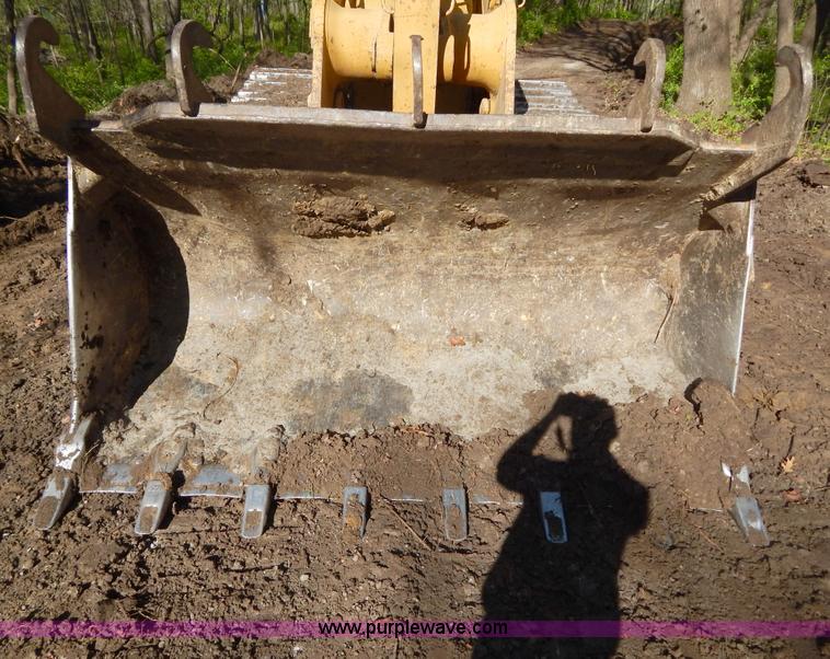 image for item H3436 1988 Caterpillar 963 track loader