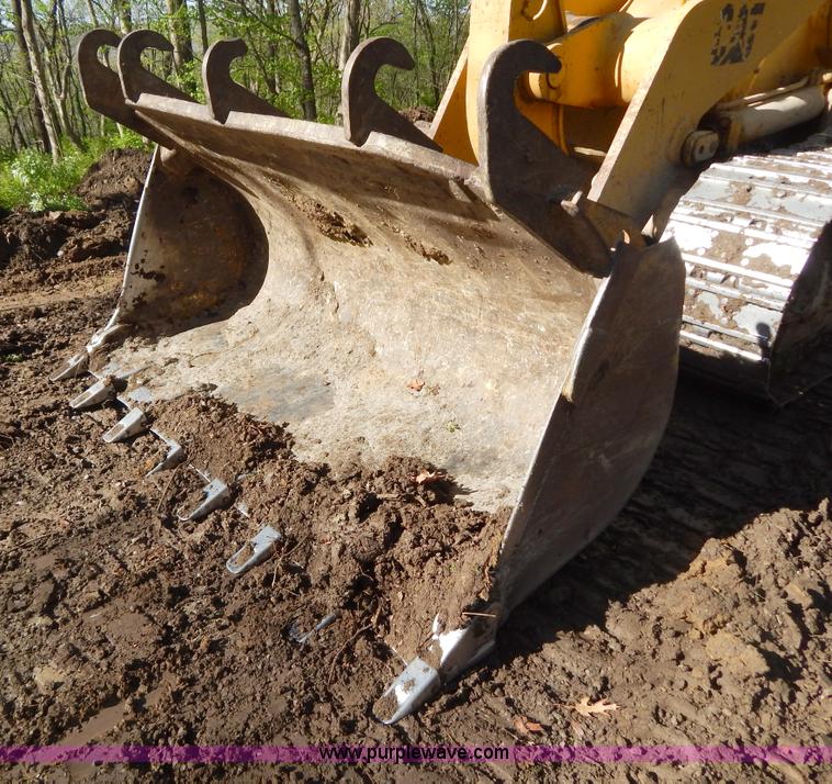 image for item H3436 1988 Caterpillar 963 track loader