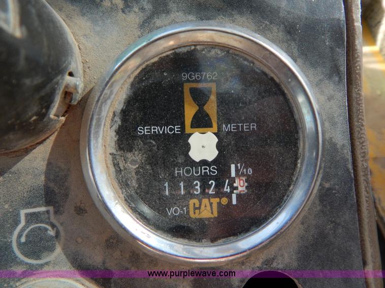 image for item H3436 1988 Caterpillar 963 track loader