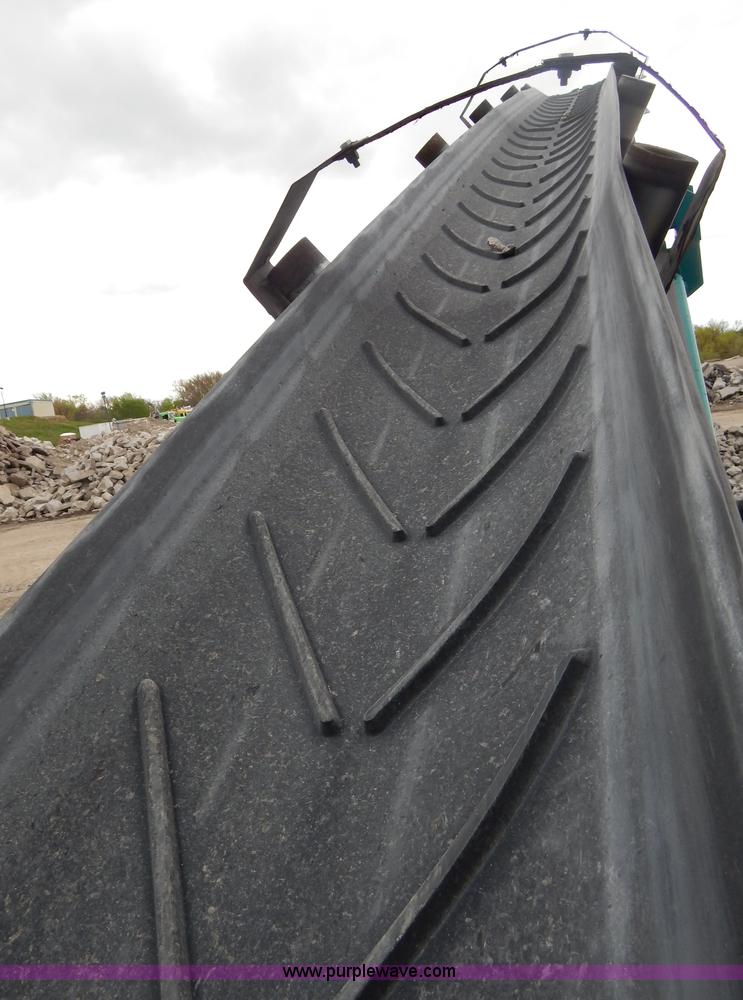 image for item H3437 2006 Powerscreen Chieftain 1400 crawler screening plant