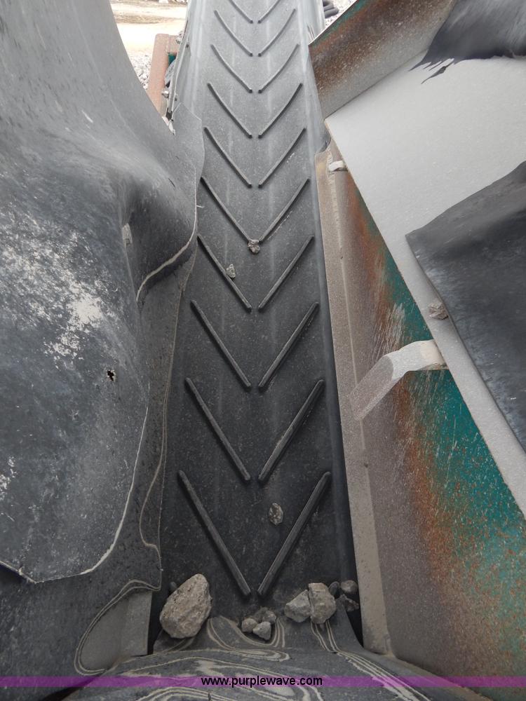 image for item H3437 2006 Powerscreen Chieftain 1400 crawler screening plant