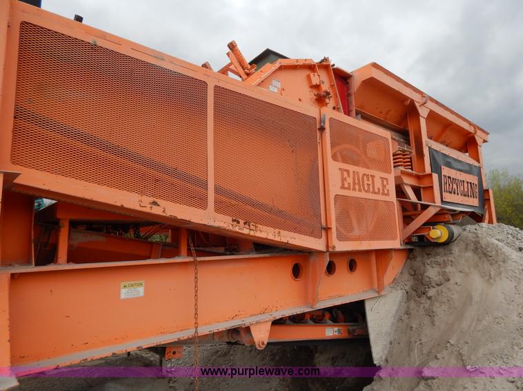 image for item H3438 1998 Eagle 1000-15CV portable impact crusher