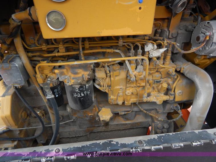 image for item H3438 1998 Eagle 1000-15CV portable impact crusher