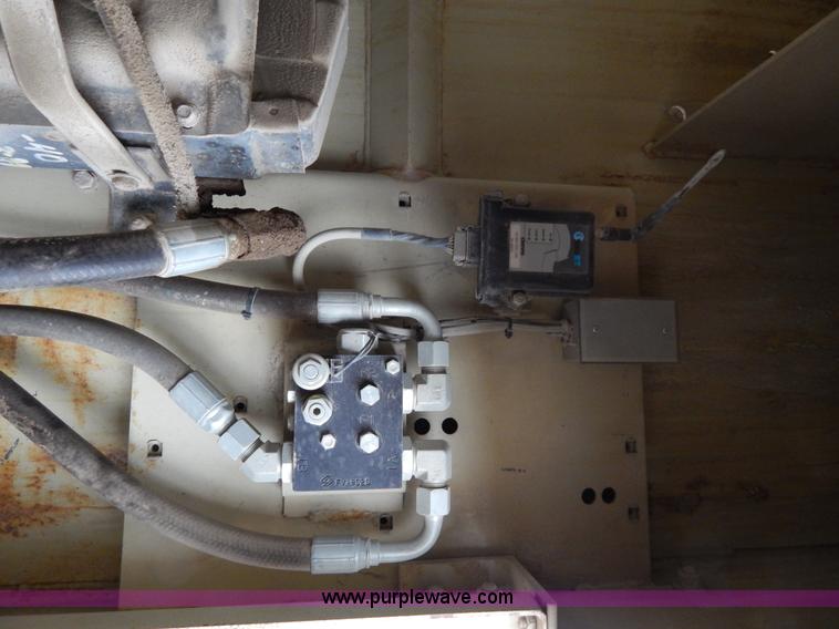 image for item H3439 Nordberg CV90D deck screen