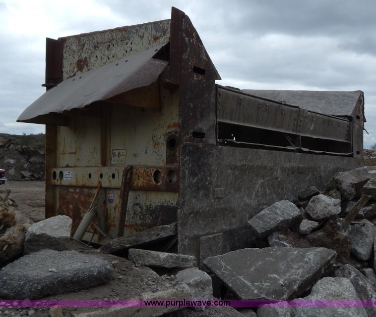 image for item H3439 Nordberg CV90D deck screen