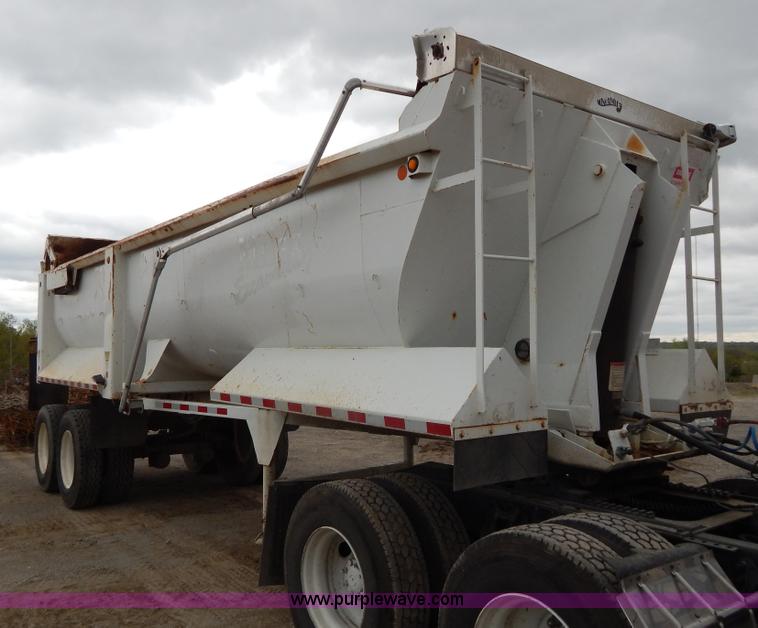 image for item H3440 1996 West barrel end dump trailer