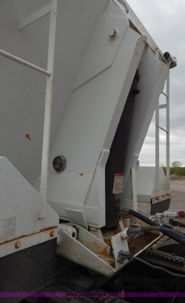 image for item H3440 1996 West barrel end dump trailer