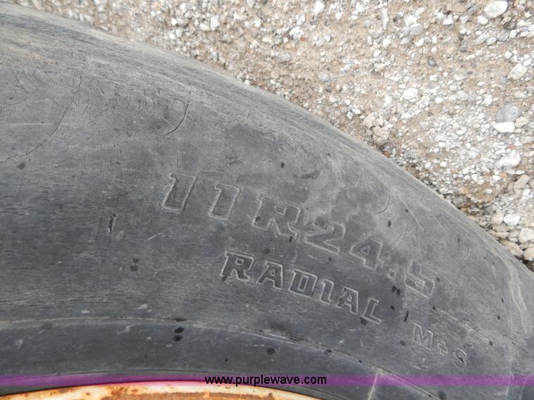 image for item H3440 1996 West barrel end dump trailer