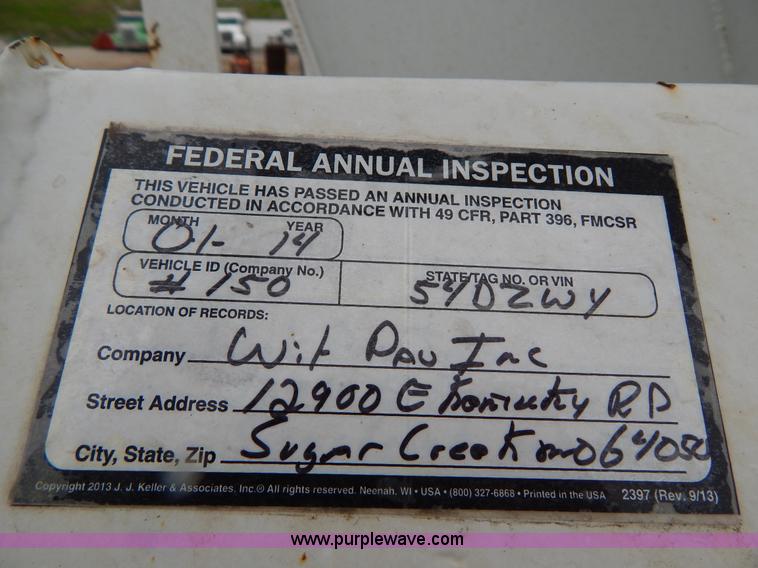 image for item H3440 1996 West barrel end dump trailer