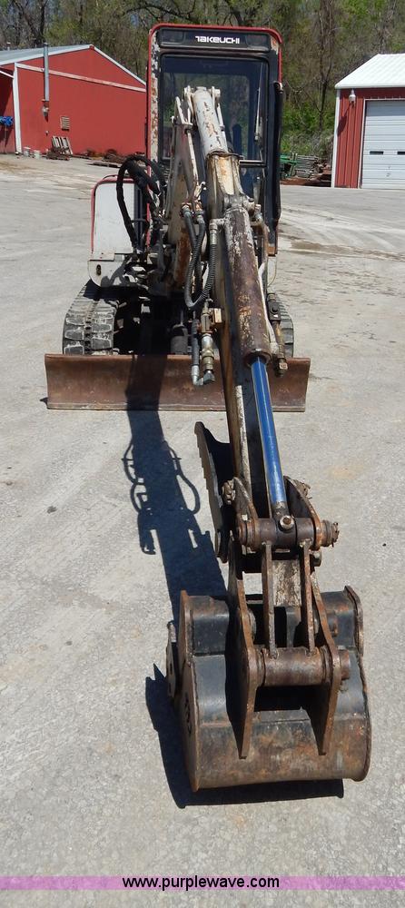image for item H3441 1995 Takeuchi TB035 compact excavator