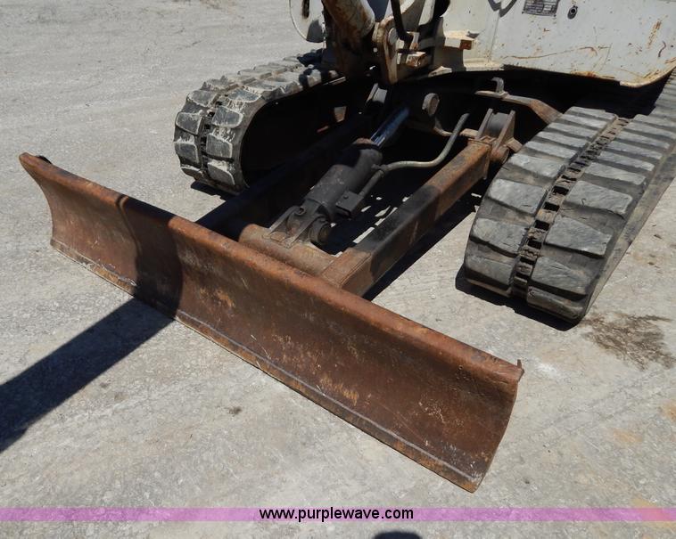 image for item H3441 1995 Takeuchi TB035 compact excavator