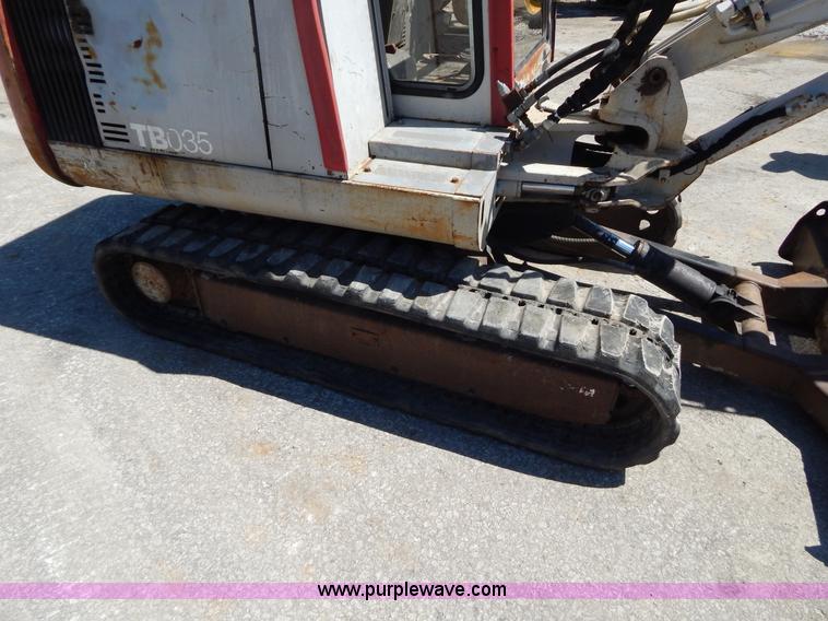 image for item H3441 1995 Takeuchi TB035 compact excavator