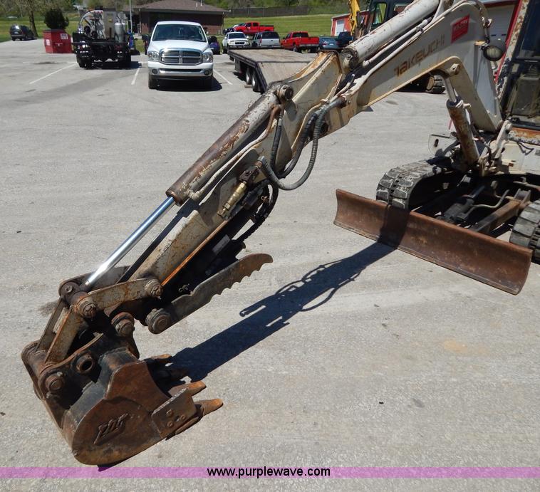 image for item H3441 1995 Takeuchi TB035 compact excavator