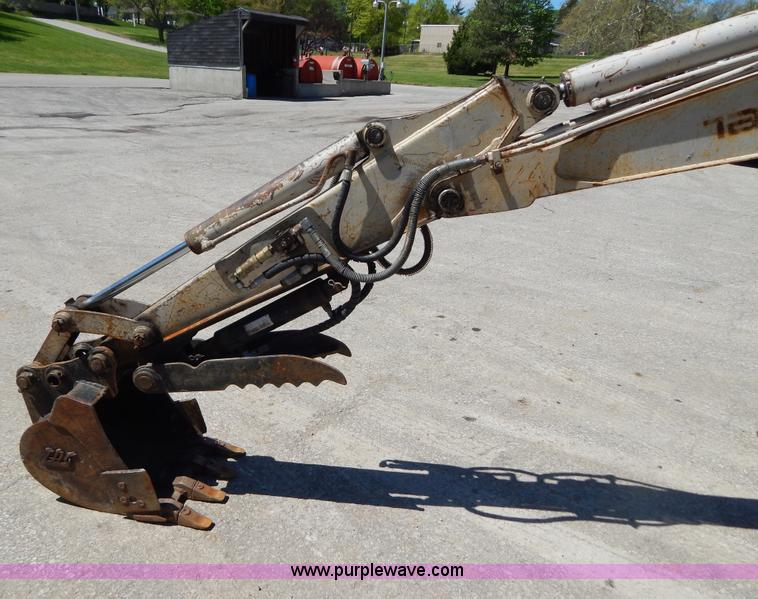 image for item H3441 1995 Takeuchi TB035 compact excavator