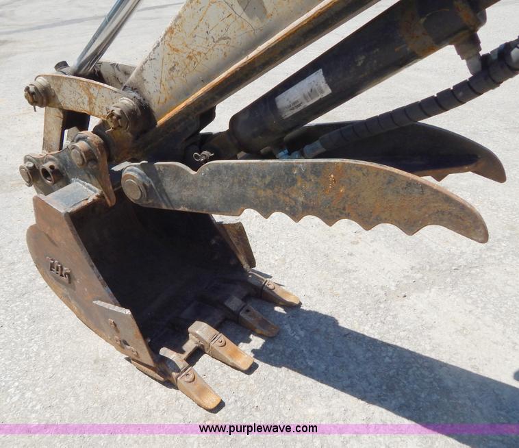 image for item H3441 1995 Takeuchi TB035 compact excavator