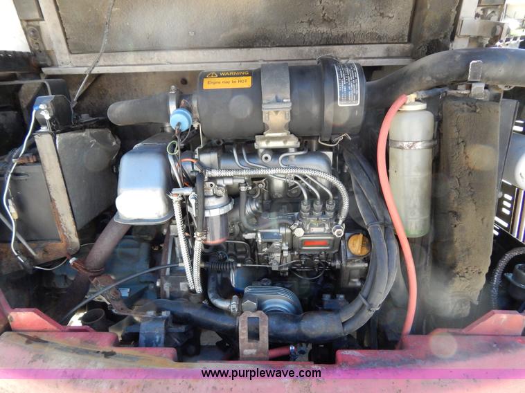 image for item H3441 1995 Takeuchi TB035 compact excavator