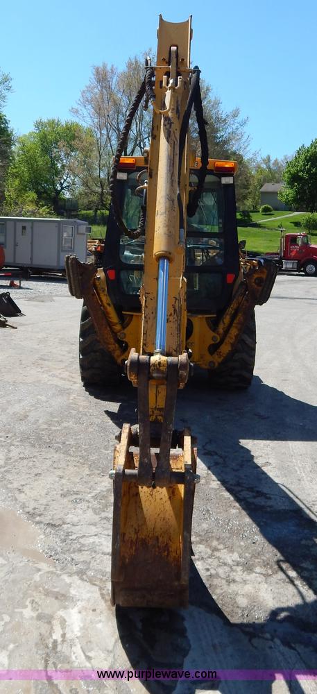 image for item H3444 1995 John Deere 410D backhoe