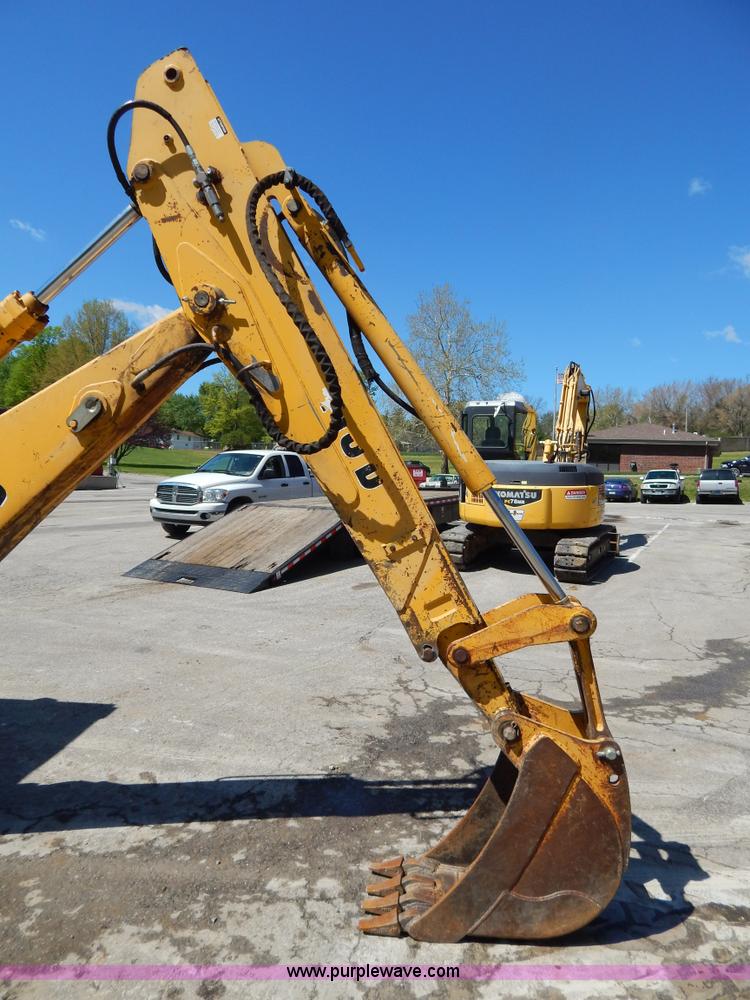 image for item H3444 1995 John Deere 410D backhoe