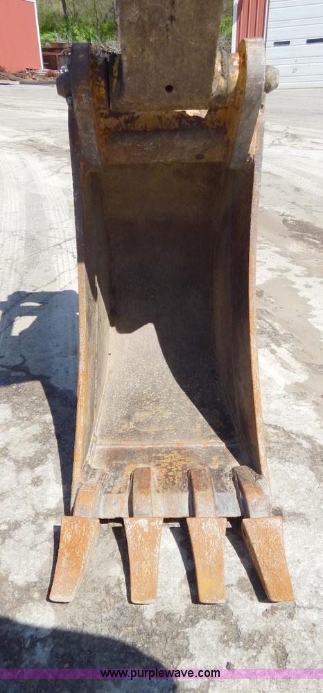 image for item H3444 1995 John Deere 410D backhoe