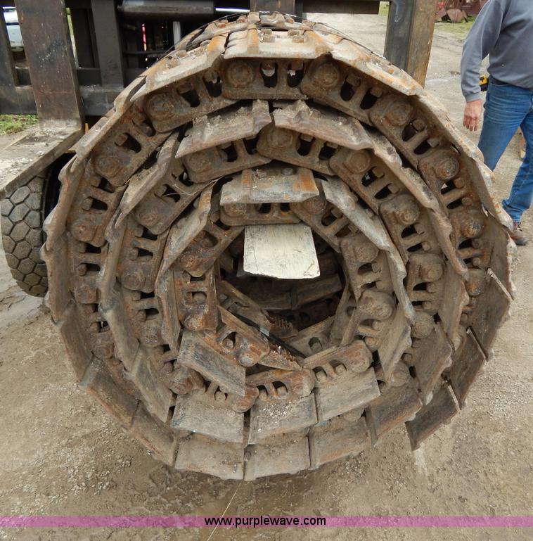 image for item H3446 Assorted Caterpillar 963 parts