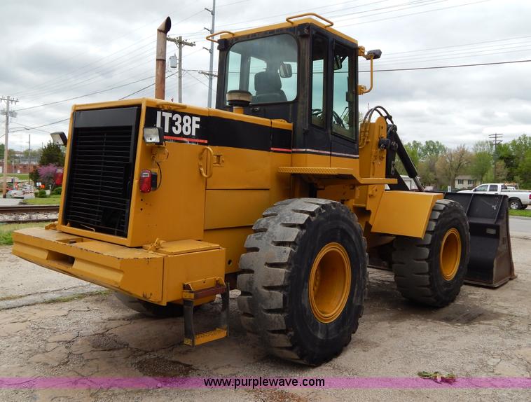 image for item H3447 1996 Caterpillar IT38F wheel loader