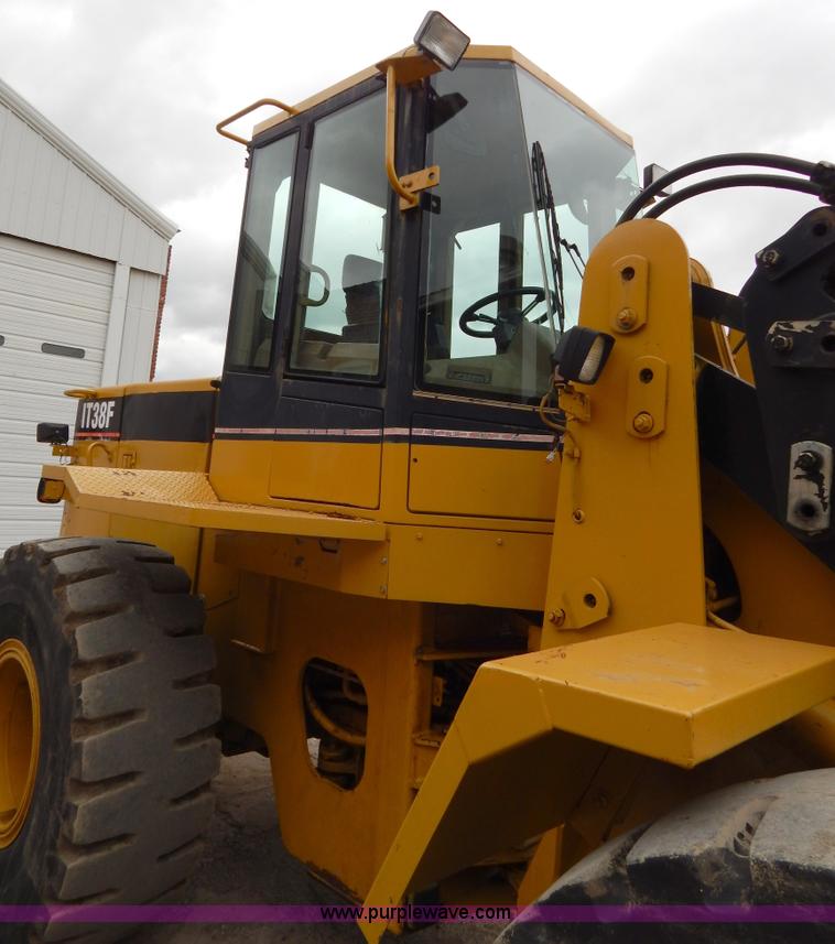 image for item H3447 1996 Caterpillar IT38F wheel loader