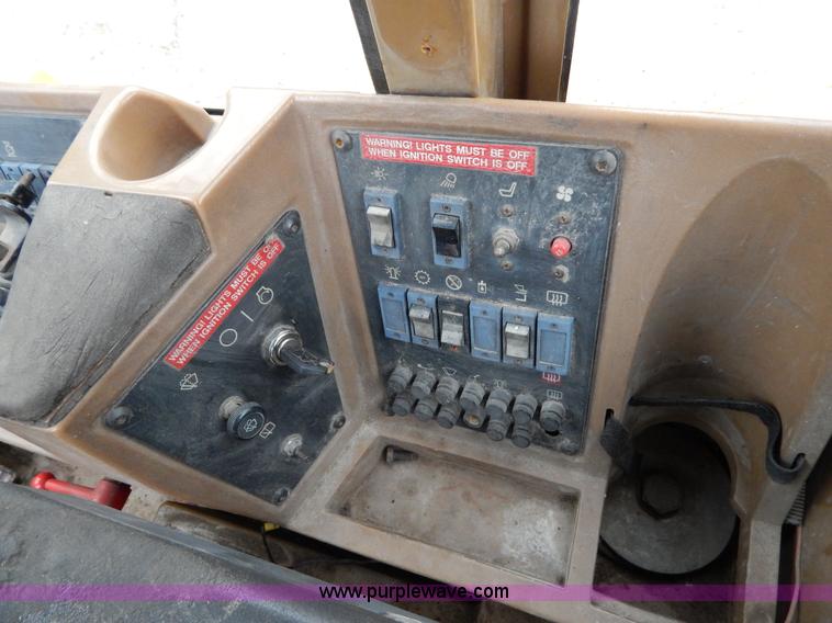 image for item H3447 1996 Caterpillar IT38F wheel loader