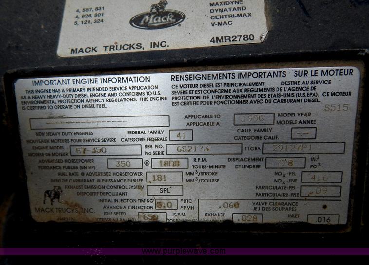 image for item H3448 1997 Mack RD688S dump truck