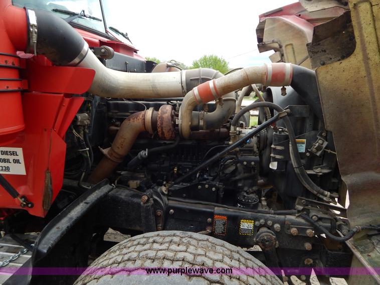 image for item H3448 1997 Mack RD688S dump truck