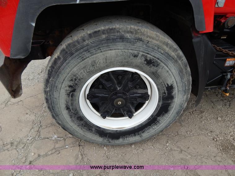 image for item H3449 1996 Mack RD688S triple axle dump truck