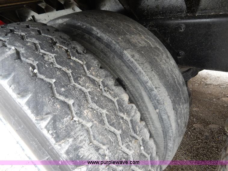 image for item H3449 1996 Mack RD688S triple axle dump truck