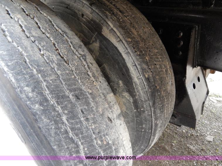 image for item H3449 1996 Mack RD688S triple axle dump truck