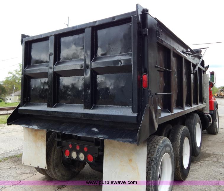 image for item H3449 1996 Mack RD688S triple axle dump truck