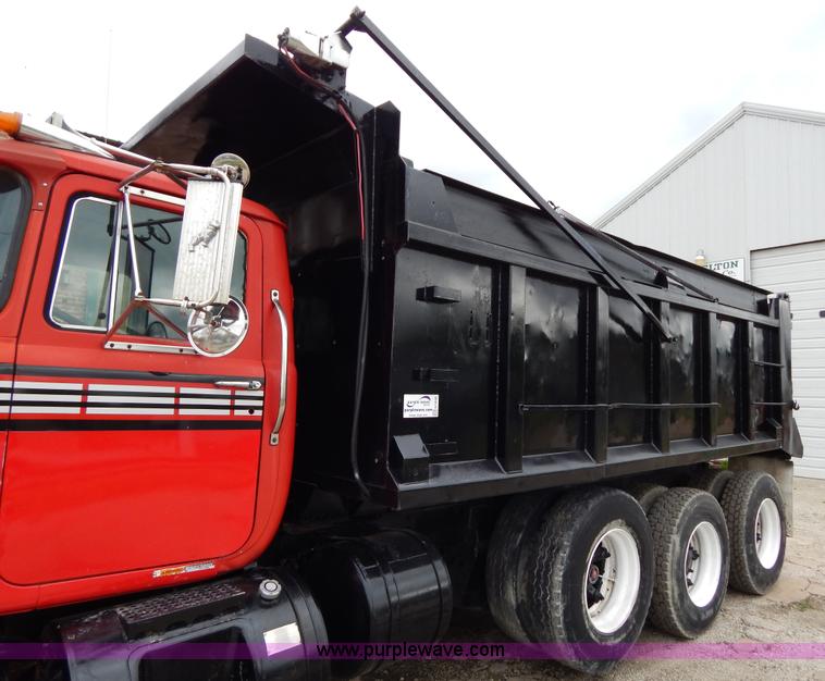 image for item H3449 1996 Mack RD688S triple axle dump truck