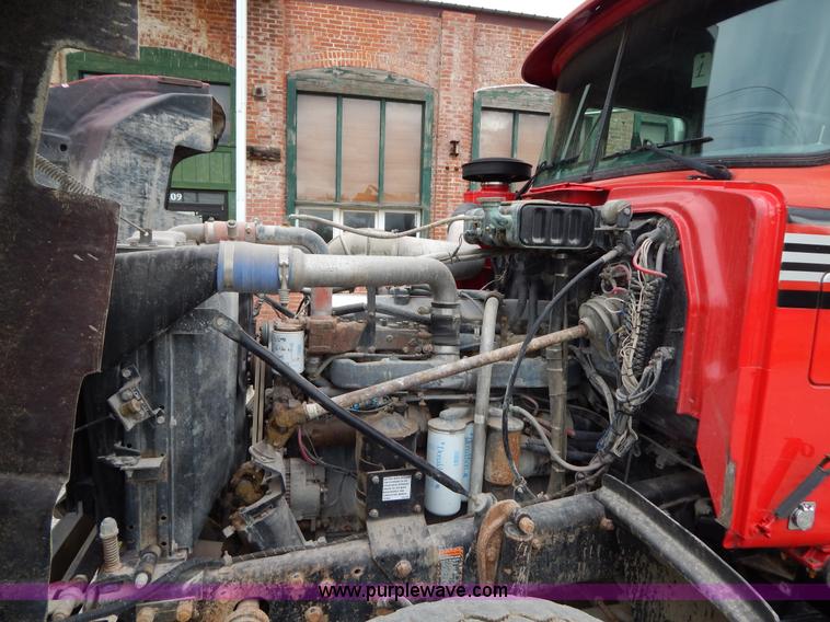 image for item H3449 1996 Mack RD688S triple axle dump truck