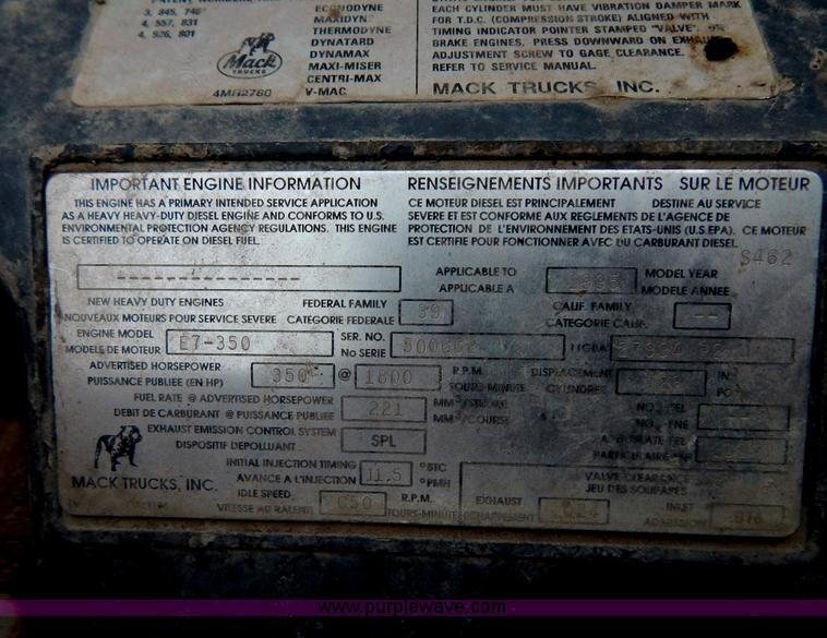 image for item H3449 1996 Mack RD688S triple axle dump truck