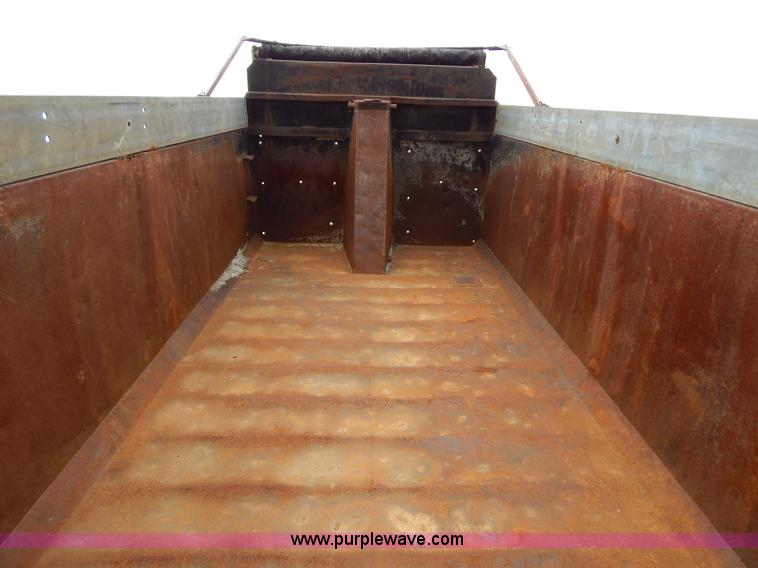 image for item H3449 1996 Mack RD688S triple axle dump truck