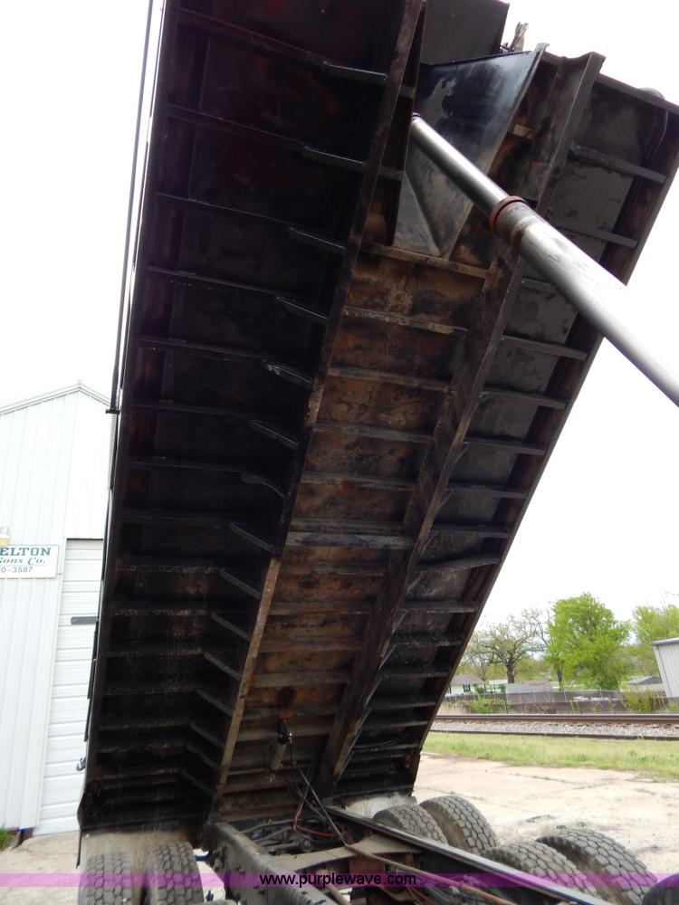 image for item H3449 1996 Mack RD688S triple axle dump truck